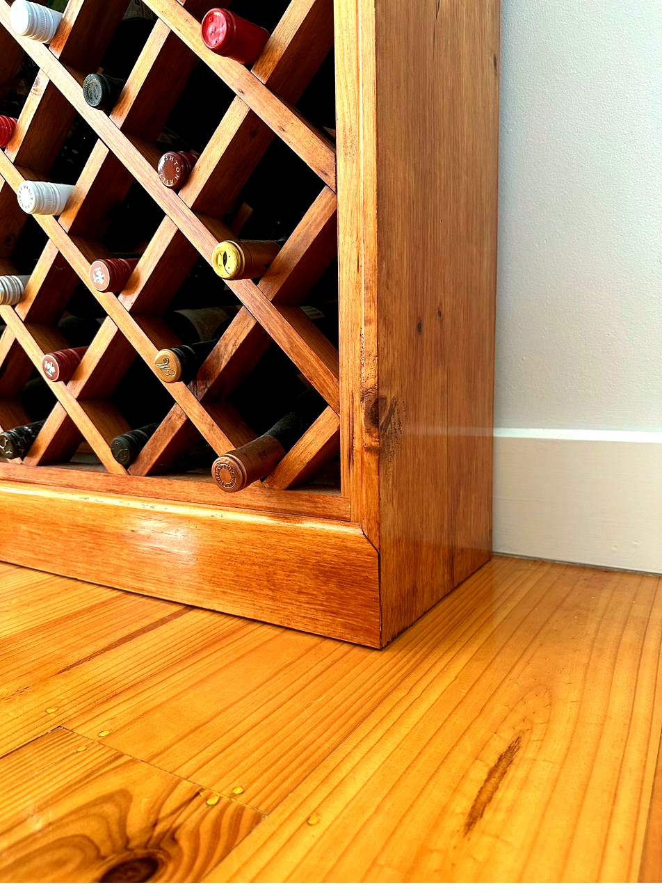 Wine rack base corner join — pine with stain finish